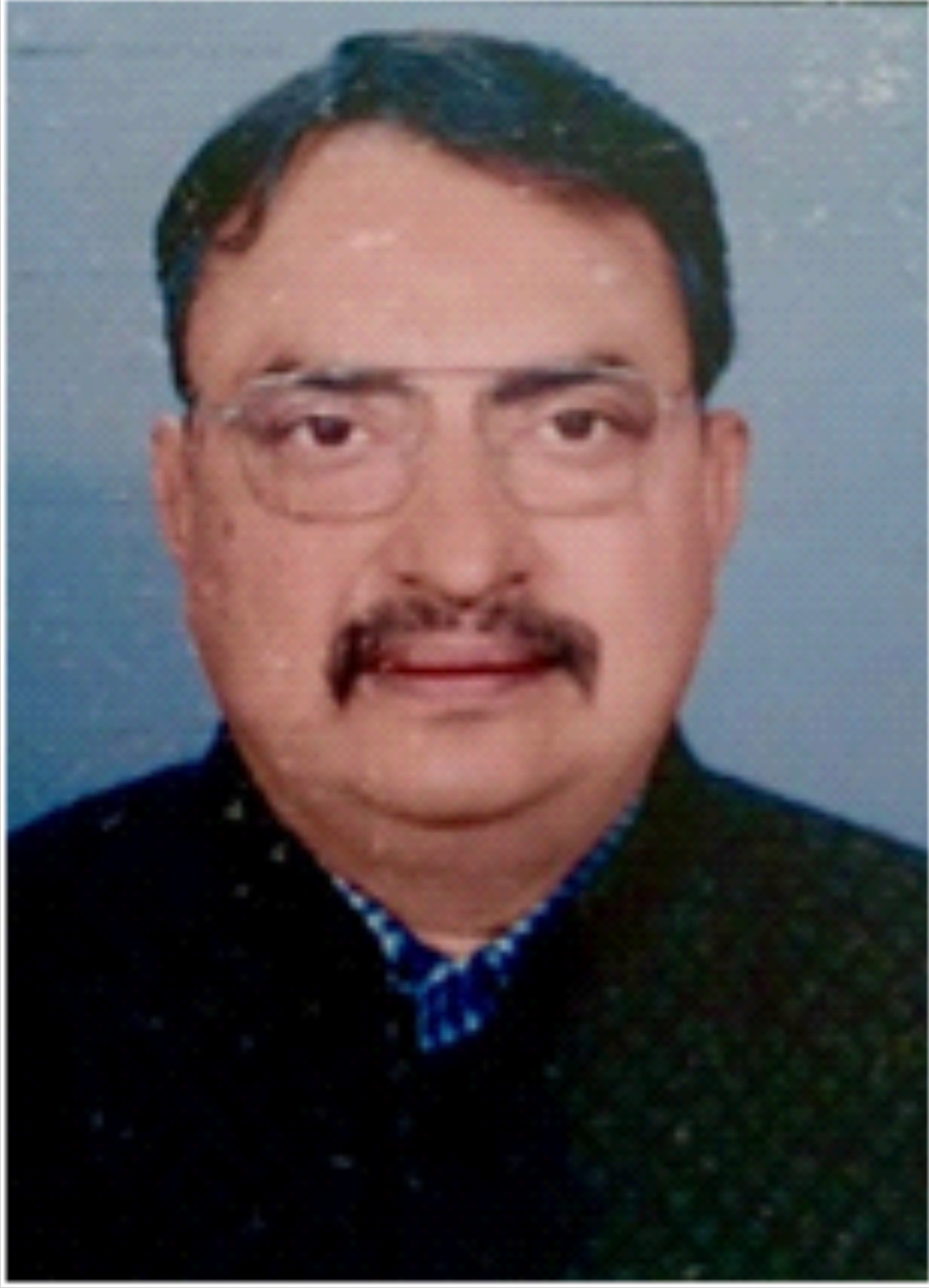 Dr. Yuvraj Singh Sarangdevot